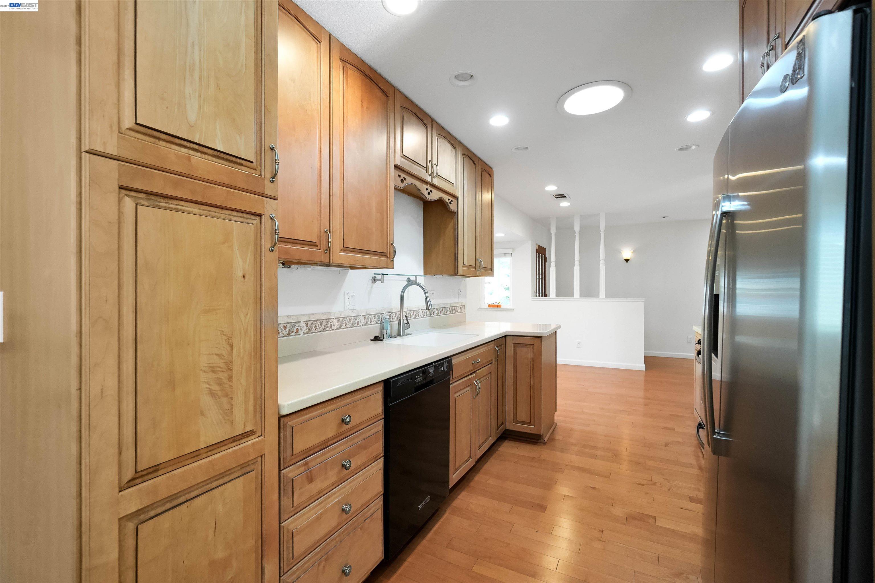 30245 Treeview Street Hayward, CA 94544 - Photo 20 of 44