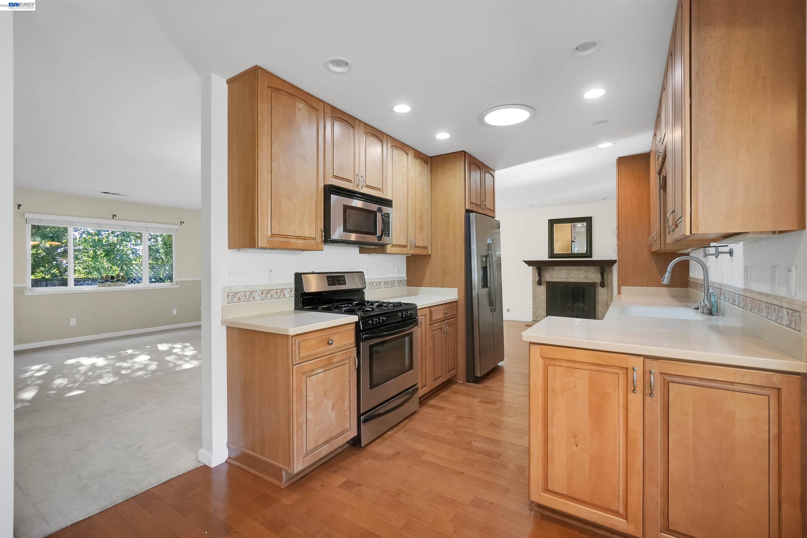 30245 Treeview Street Hayward, CA 94544 - Photo 22 of 44
