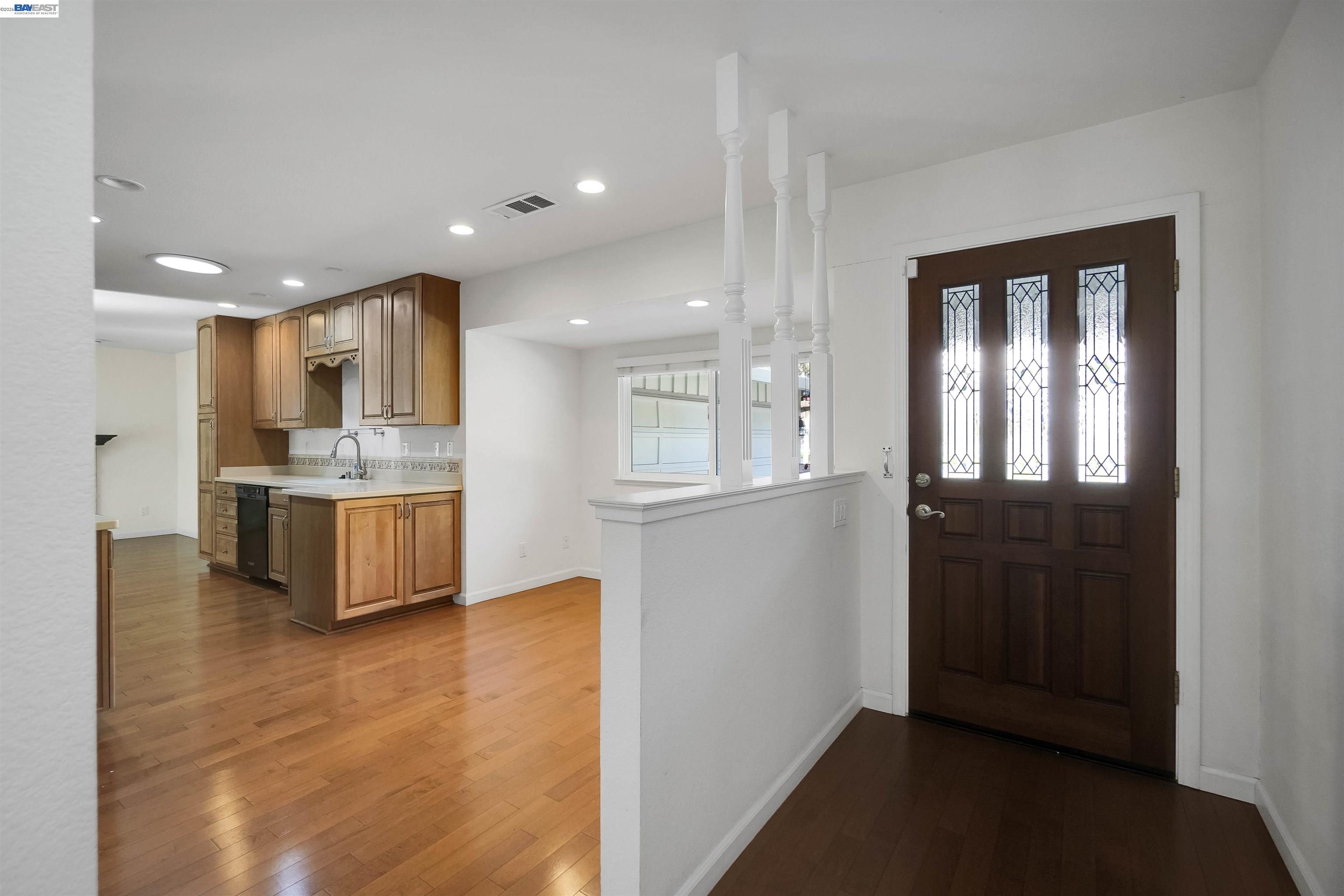 30245 Treeview Street Hayward, CA 94544 - Photo 10 of 44