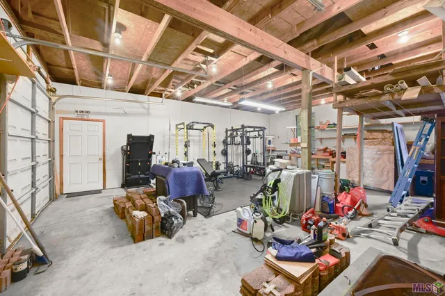 $482,500 | 22470 Loving Drive, Denham Springs, LA 70726