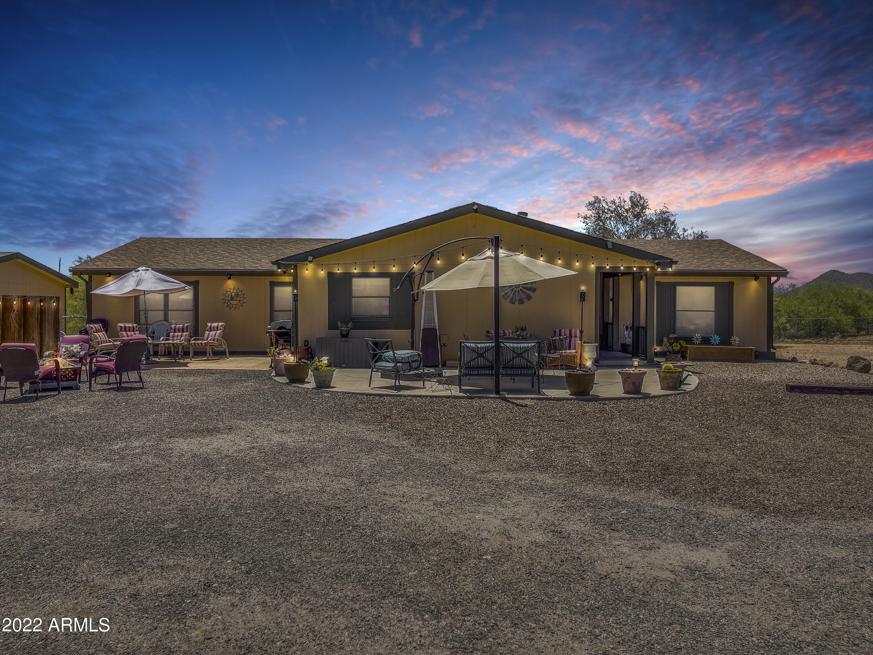 42016 North New River Road Phoenix, AZ 85086 - Photo 40 of 41 Nice Place to Call Home