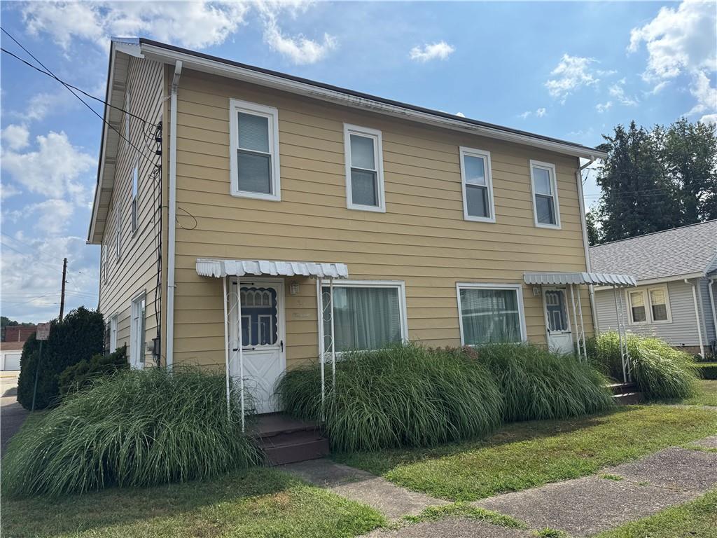 200 Wayne Street Roscoe, PA 15477 - Photo 2 of 49