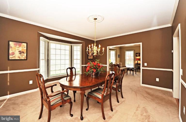 7835 Gambrill Woods Way Springfield, VA 22153 - Photo 14 of 28 Dining Room