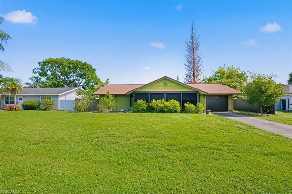 $440,000 | 4501 25th Court Southwest, Naples, FL 34116