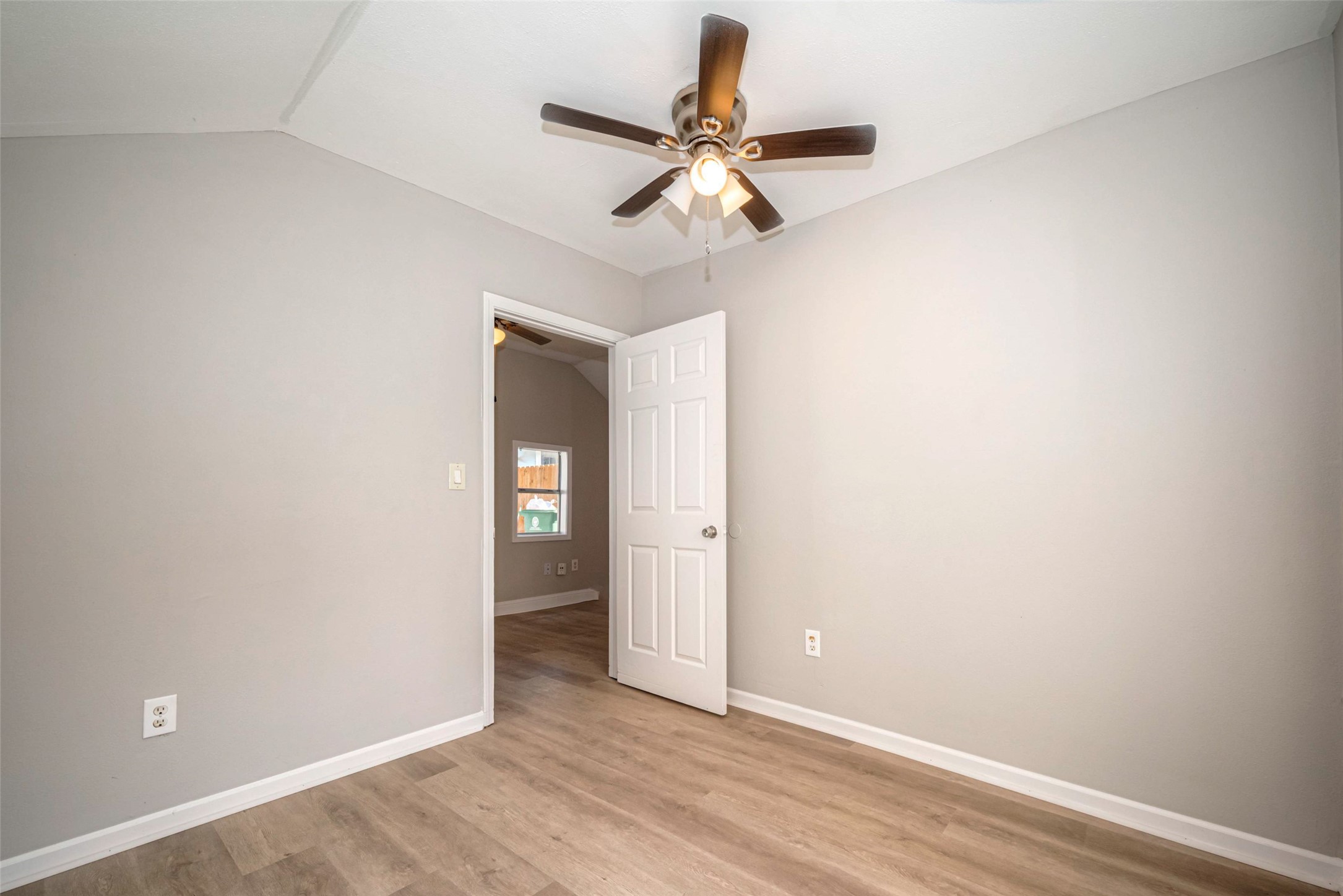 7424 Rusk Street Houston, TX 77011 - Photo 26 of 34