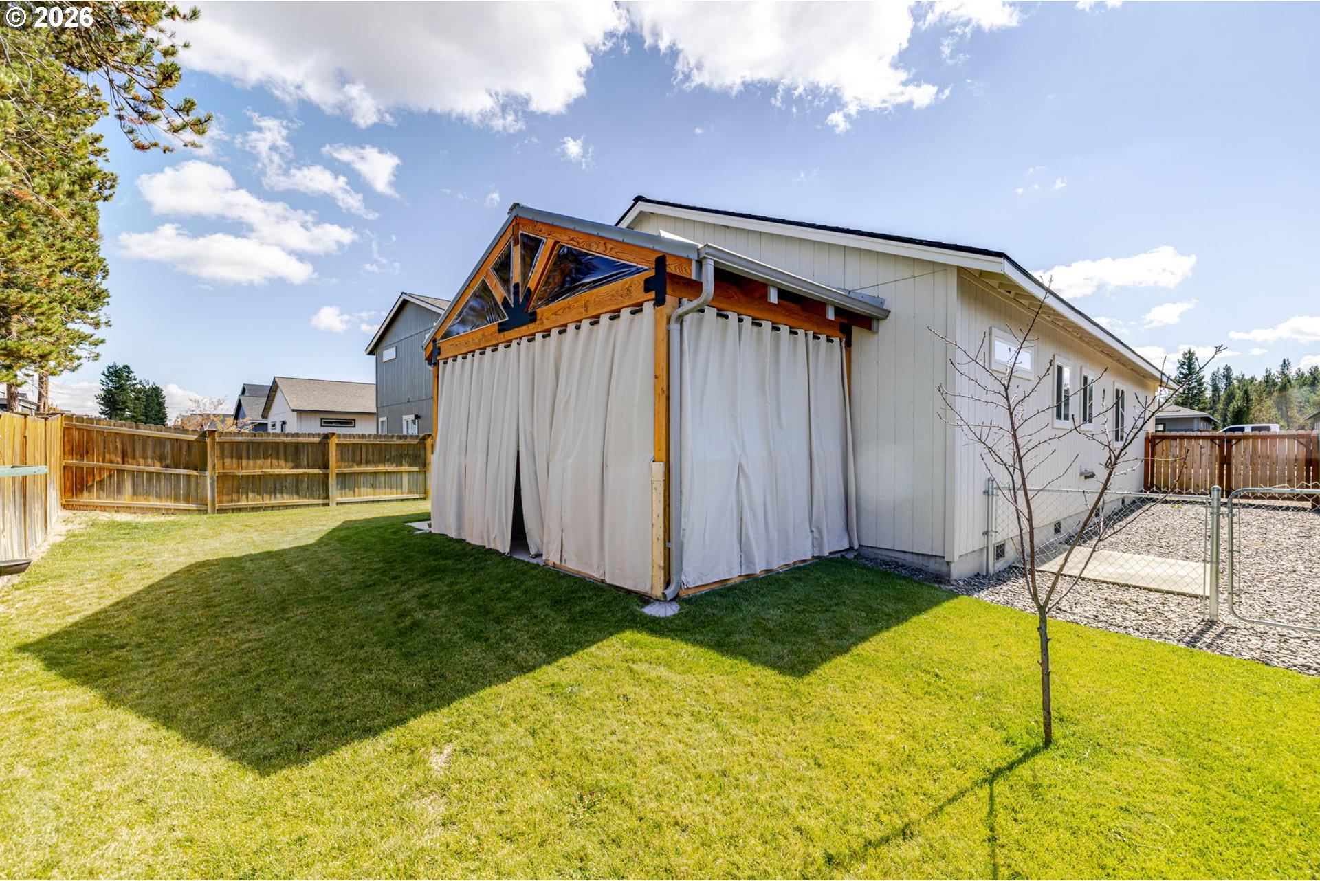 16424 Bassett Road La Pine, OR 97739 - Photo 23 of 31 Gallery Image 23