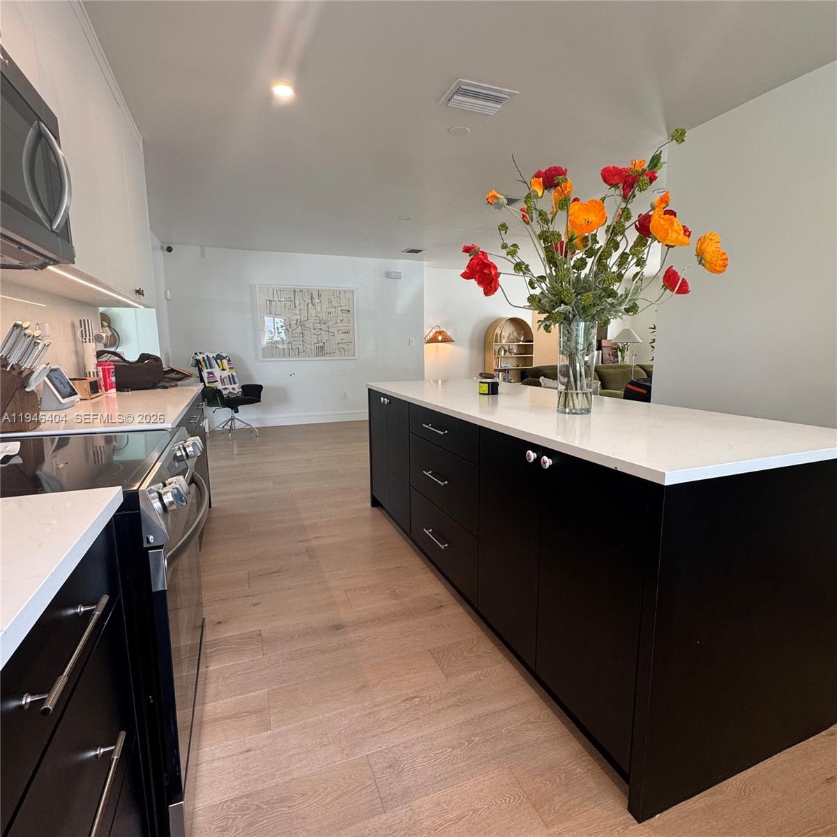 6365 Southwest 30th Street Miami, FL 33155 - Photo 5 of 22