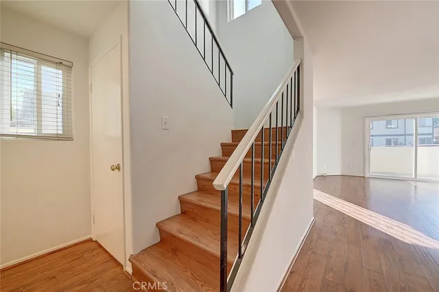 $4,199 | 17054 A, Huntington Beach, CA 92647