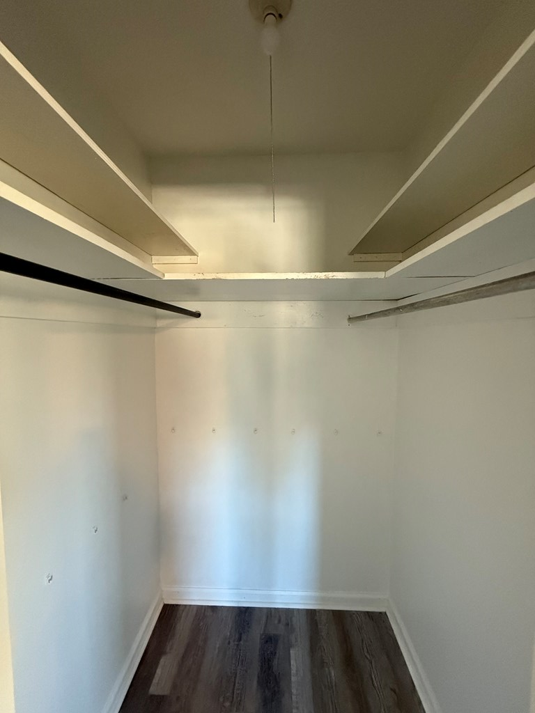 4235 Cheshire Bridge Road Columbus, GA 31909 - Photo 15 of 20 Walk-in Closet