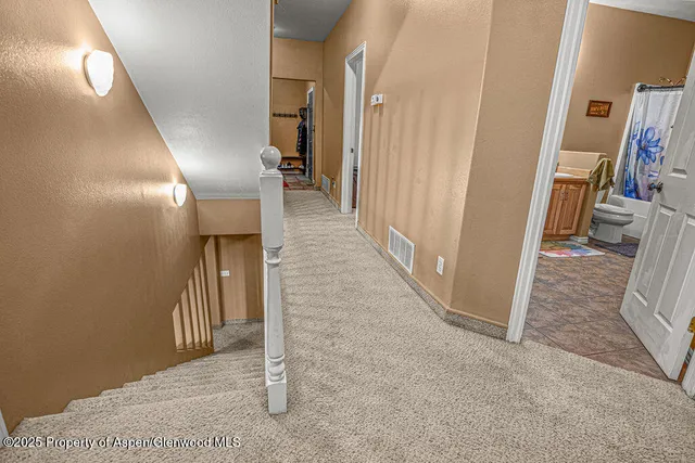 $1,290,000 | 289 Lewis Lane, Craig, CO 81625