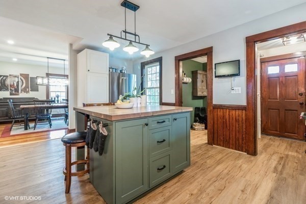 11 Allen Road Norwood, MA 02062 - Photo 12 of 38 Gallery Image 12