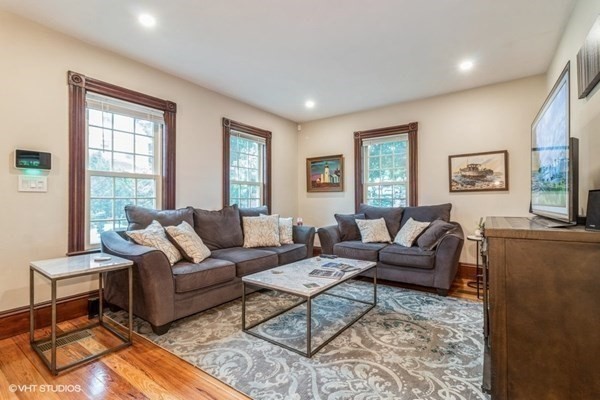 11 Allen Road Norwood, MA 02062 - Photo 5 of 38 Gallery Image 5