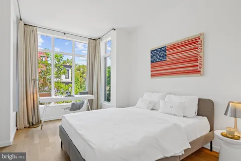 $969,000 | 1202 T Street Northwest, Unit 1, Washington, DC 20009