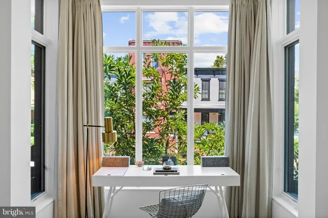 $949,000 | 1202 T Street Northwest, Unit 1, Washington, DC 20009