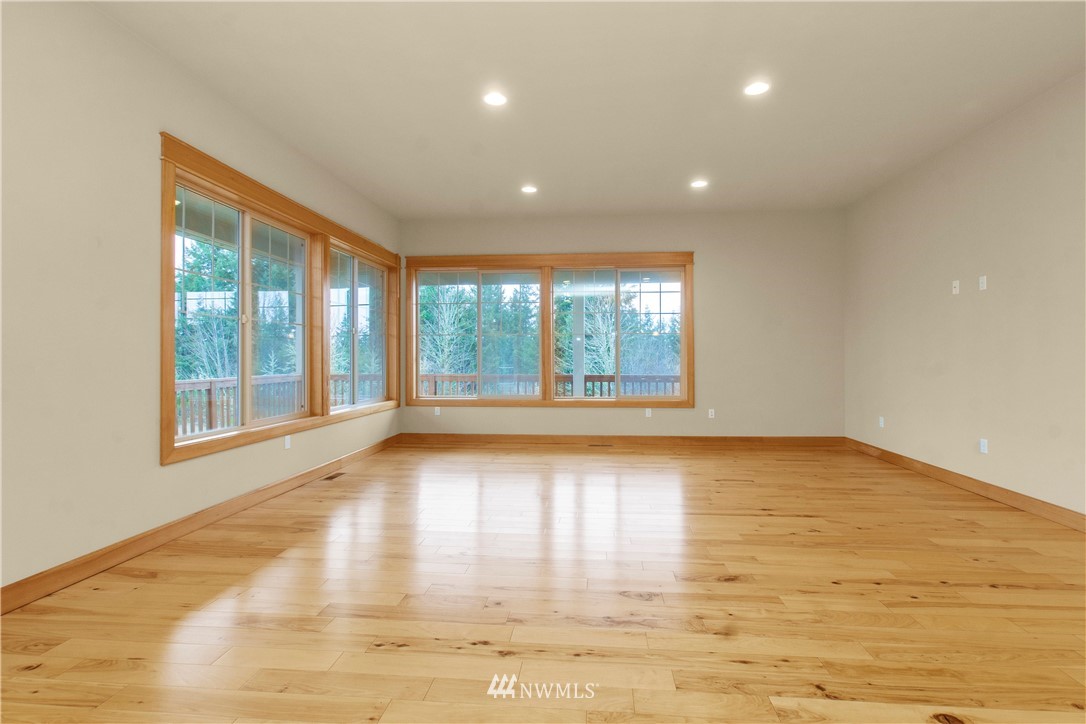 5035 Gold Ridge Lane Southwest Olympia, WA 98512 - Photo 13 of 38 Gallery Image 13