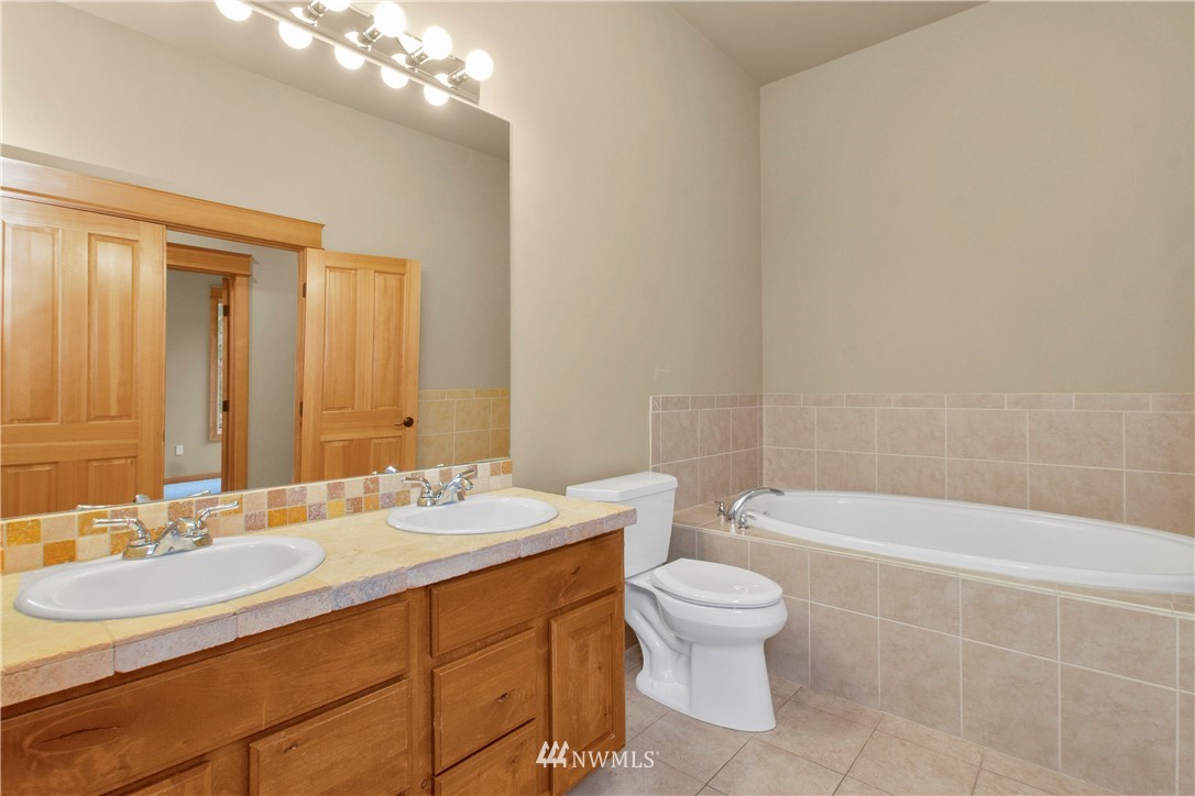 5035 Gold Ridge Lane Southwest Olympia, WA 98512 - Photo 21 of 38 Gallery Image 21