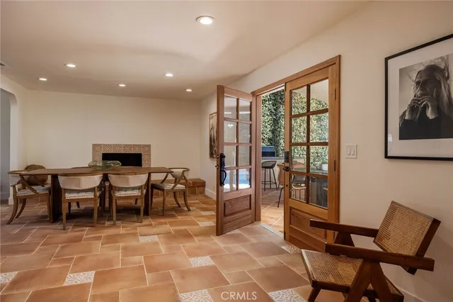 $2,199,000 | 1096 Tulare Drive, Costa Mesa, CA 92626
