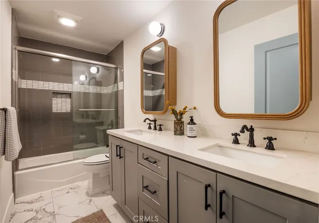 $2,199,000 | 1096 Tulare Drive, Costa Mesa, CA 92626