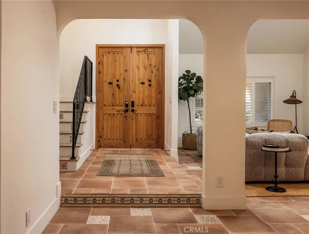 $2,199,000 | 1096 Tulare Drive, Costa Mesa, CA 92626