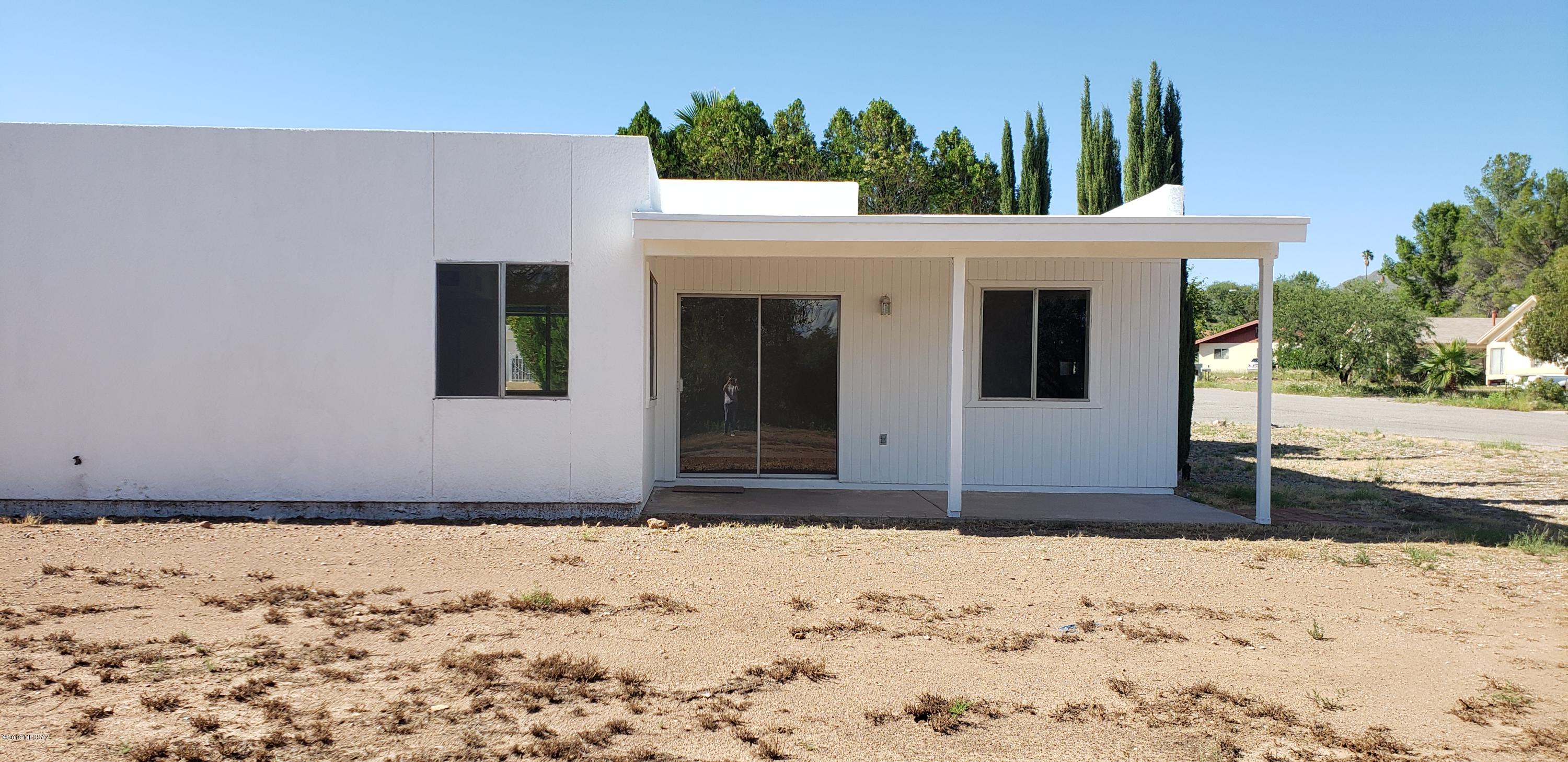 431 Curry Street Rio Rico, AZ 85648 - Photo 2 of 8