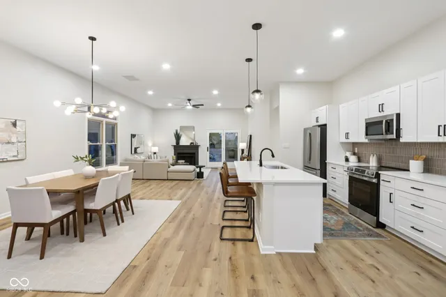 $350,000 | 8412 Pine Tree Boulevard, Indianapolis, IN 46256