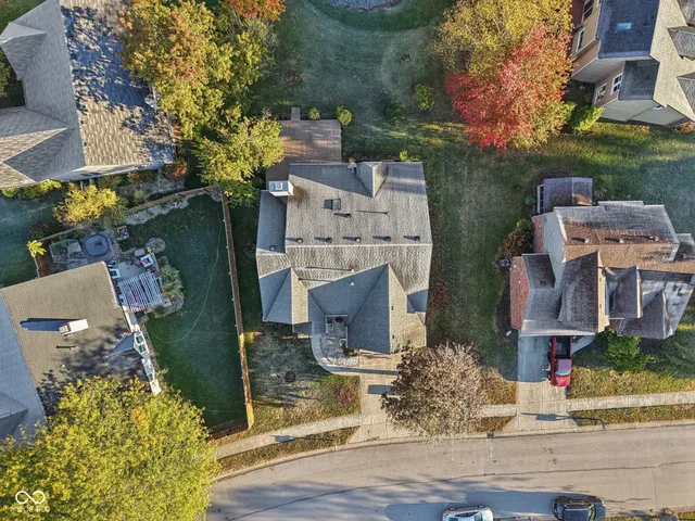 $350,000 | 8412 Pine Tree Boulevard, Indianapolis, IN 46256