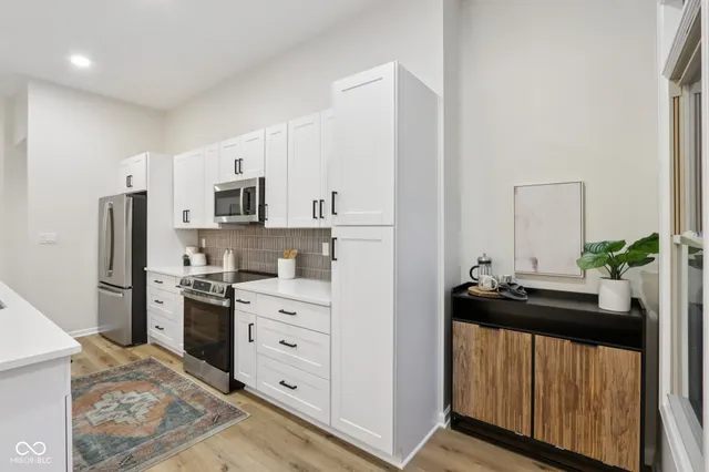 $350,000 | 8412 Pine Tree Boulevard, Indianapolis, IN 46256