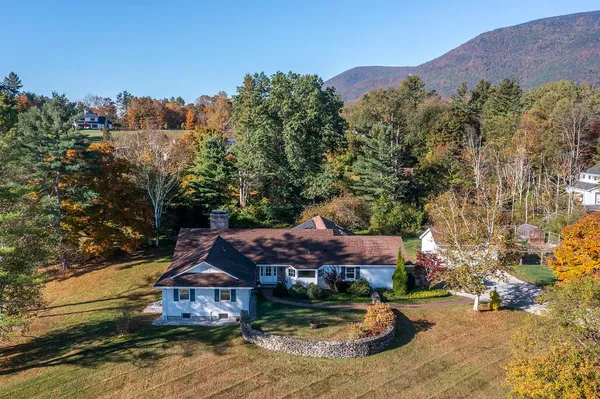 $1,200,000 | 693 Longview Drive, Manchester, VT 05254