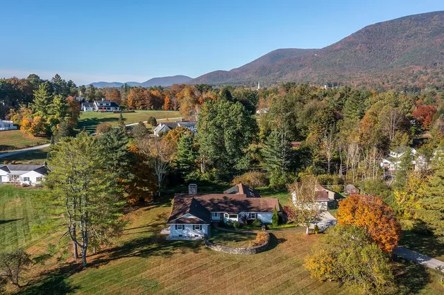 $1,200,000 | 693 Longview Drive, Manchester, VT 05254