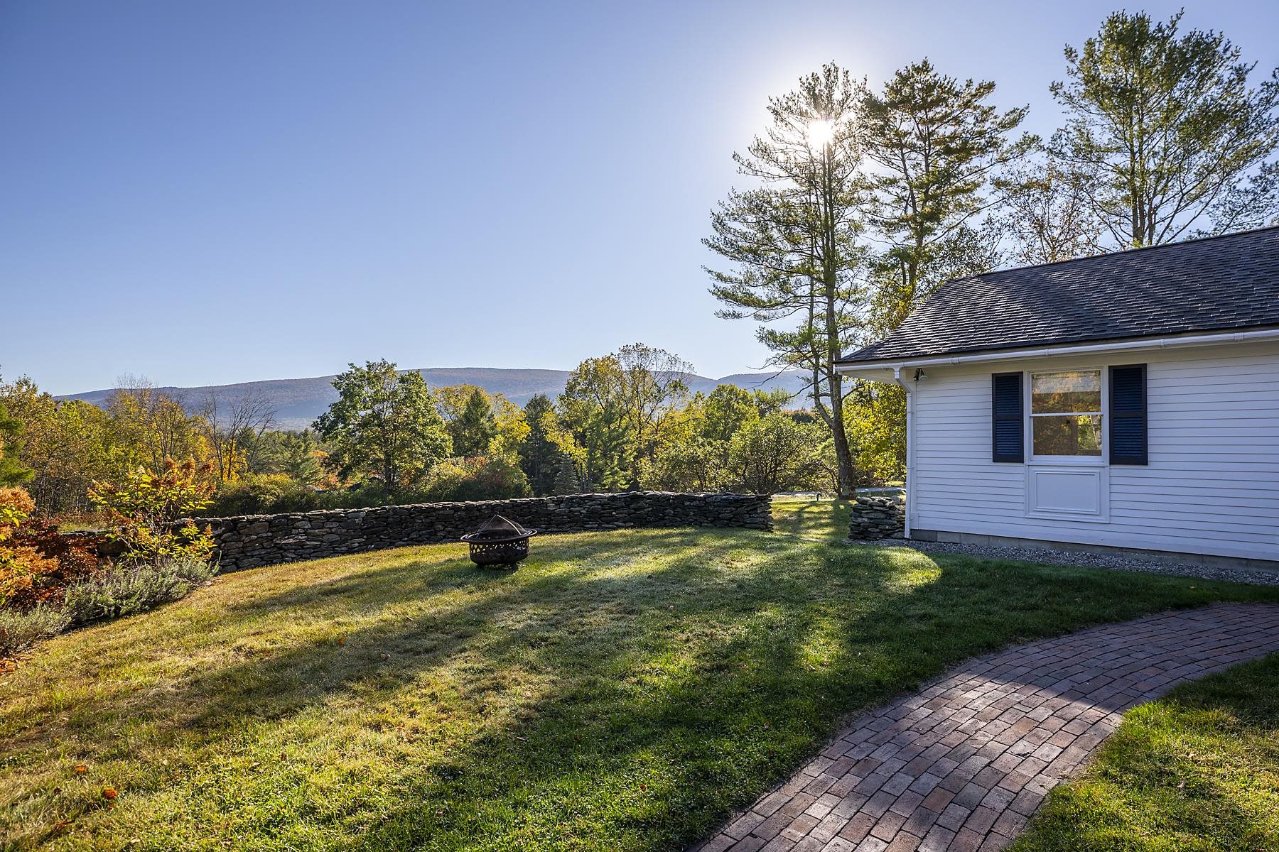 693 Longview Drive Manchester, VT 05254 - Photo 8 of 50