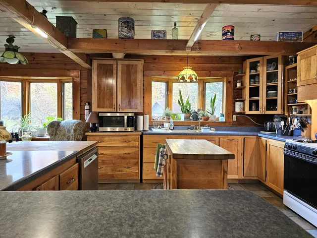 $795,000 | 115 Prior Road, Cavendish, VT 05142