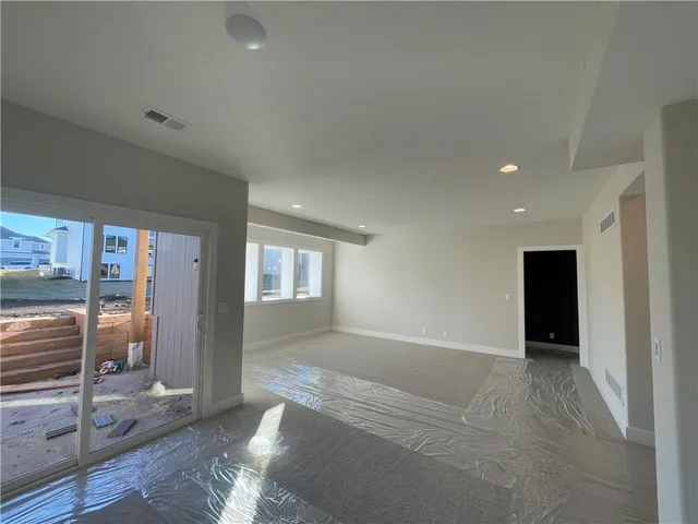 $579,500 | 15367 West 161st Street, Olathe, KS 66062