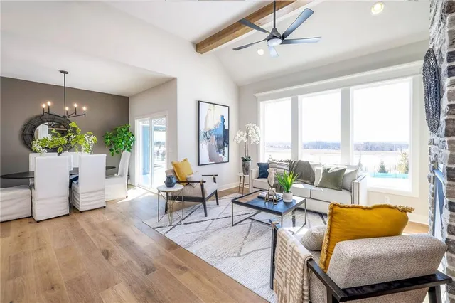 $579,500 | 15367 West 161st Street, Olathe, KS 66062