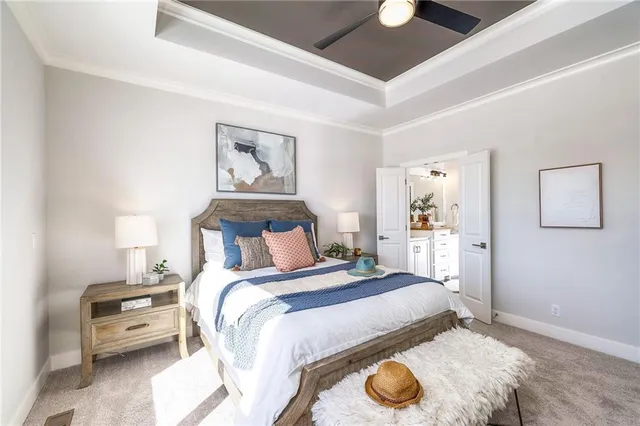 $579,500 | 15367 West 161st Street, Olathe, KS 66062