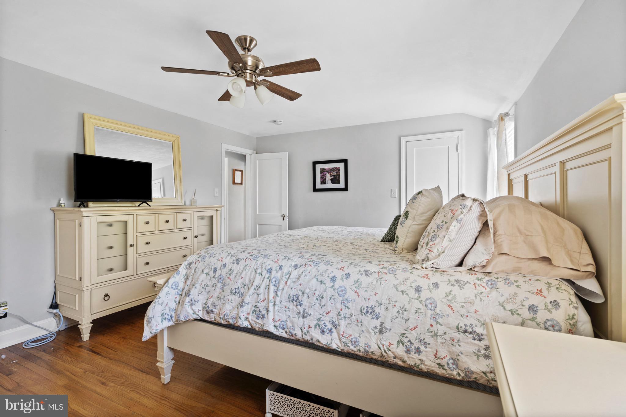 1564 Burmont Road Havertown, PA 19083 - Photo 14 of 29