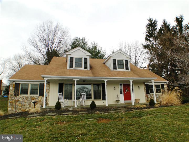 306 Ponds Edge Road West Chester, PA 19382 - Photo 1 of 23 Gallery Image 1