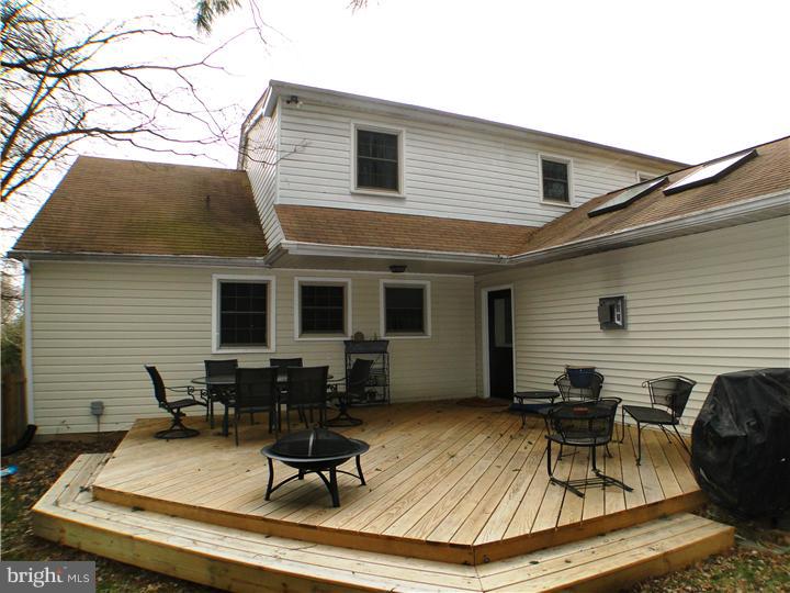 306 Ponds Edge Road West Chester, PA 19382 - Photo 17 of 23 Gallery Image 17