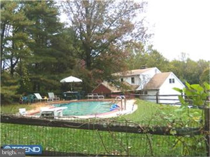 306 Ponds Edge Road West Chester, PA 19382 - Photo 20 of 23 Gallery Image 20