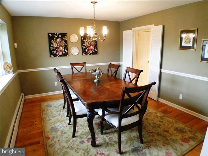 306 Ponds Edge Road West Chester, PA 19382 - Photo 3 of 23 Gallery Image 3