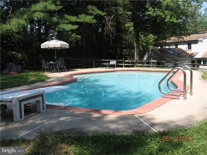 306 Ponds Edge Road West Chester, PA 19382 - Photo 21 of 23 Gallery Image 21
