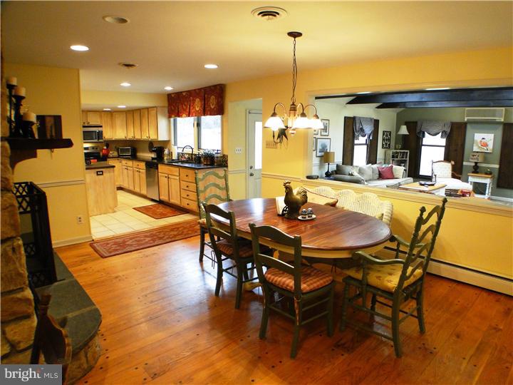 306 Ponds Edge Road West Chester, PA 19382 - Photo 8 of 23 Gallery Image 8