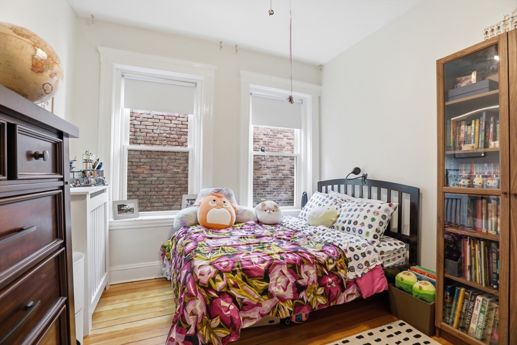 1896 Beacon Street, Unit 3 Brookline, MA 02445 - Photo 11 of 26