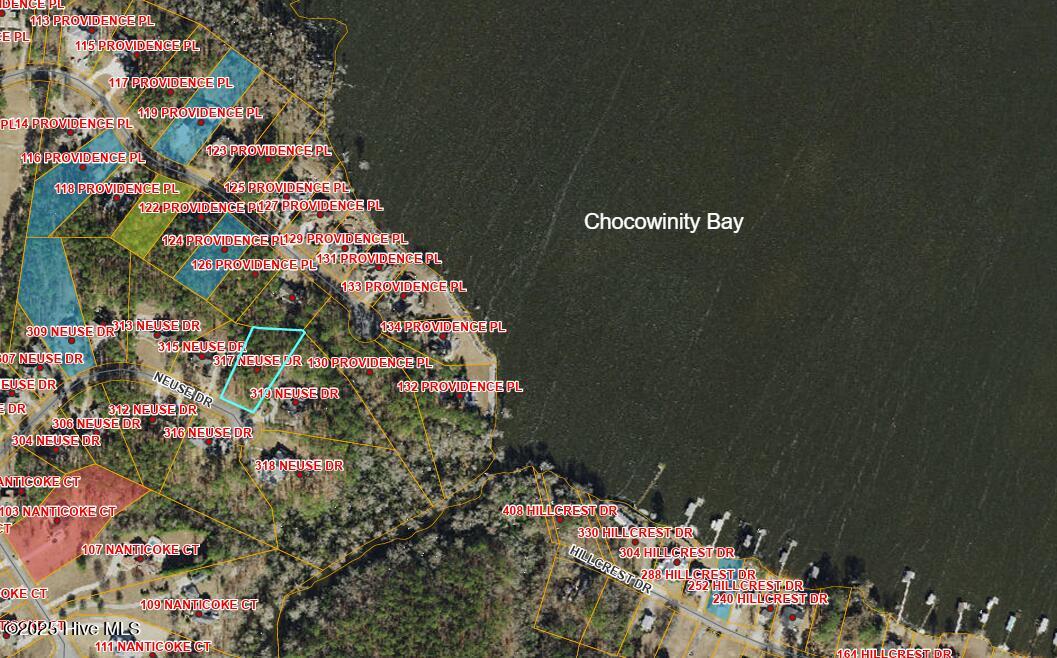 317 Neuse Drive Chocowinity, NC 27817 - Photo 2 of 2 317 Neuse Chocowinity Bay