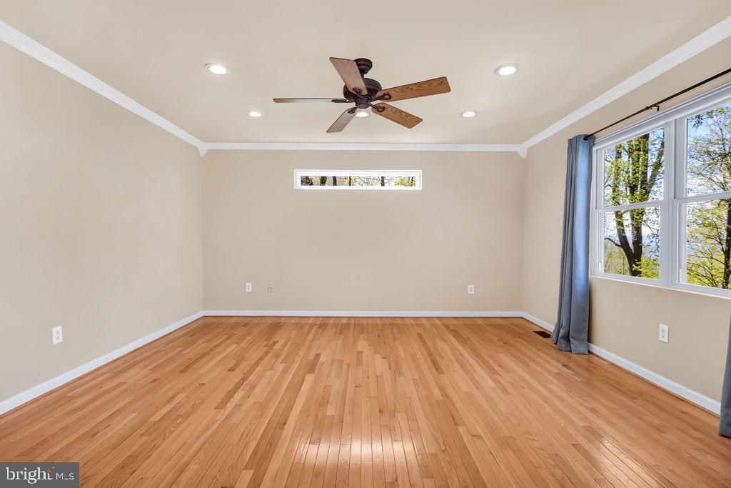102 Salt Lick Road Front Royal, VA 22630 - Photo 21 of 50 Main floor master bedroom