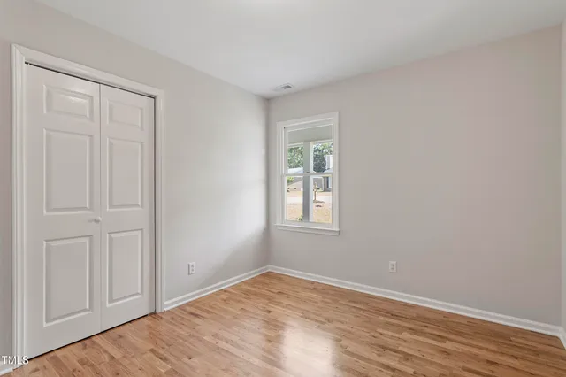 $219,800 | 4332 Falls Drive, Hope Mills, NC 28348