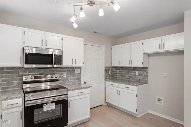 $219,800 | 4332 Falls Drive, Hope Mills, NC 28348