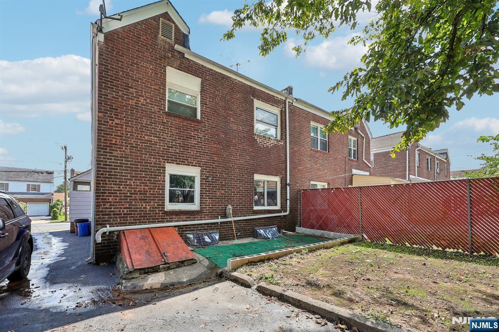 183 Norman Road Newark, NJ 07106 - Photo 33 of 36 Gallery Image 33