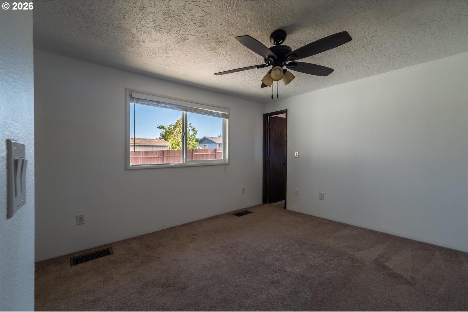 445 Camellia Court Reedsport, OR 97467 - Photo 33 of 44 Gallery Image 33