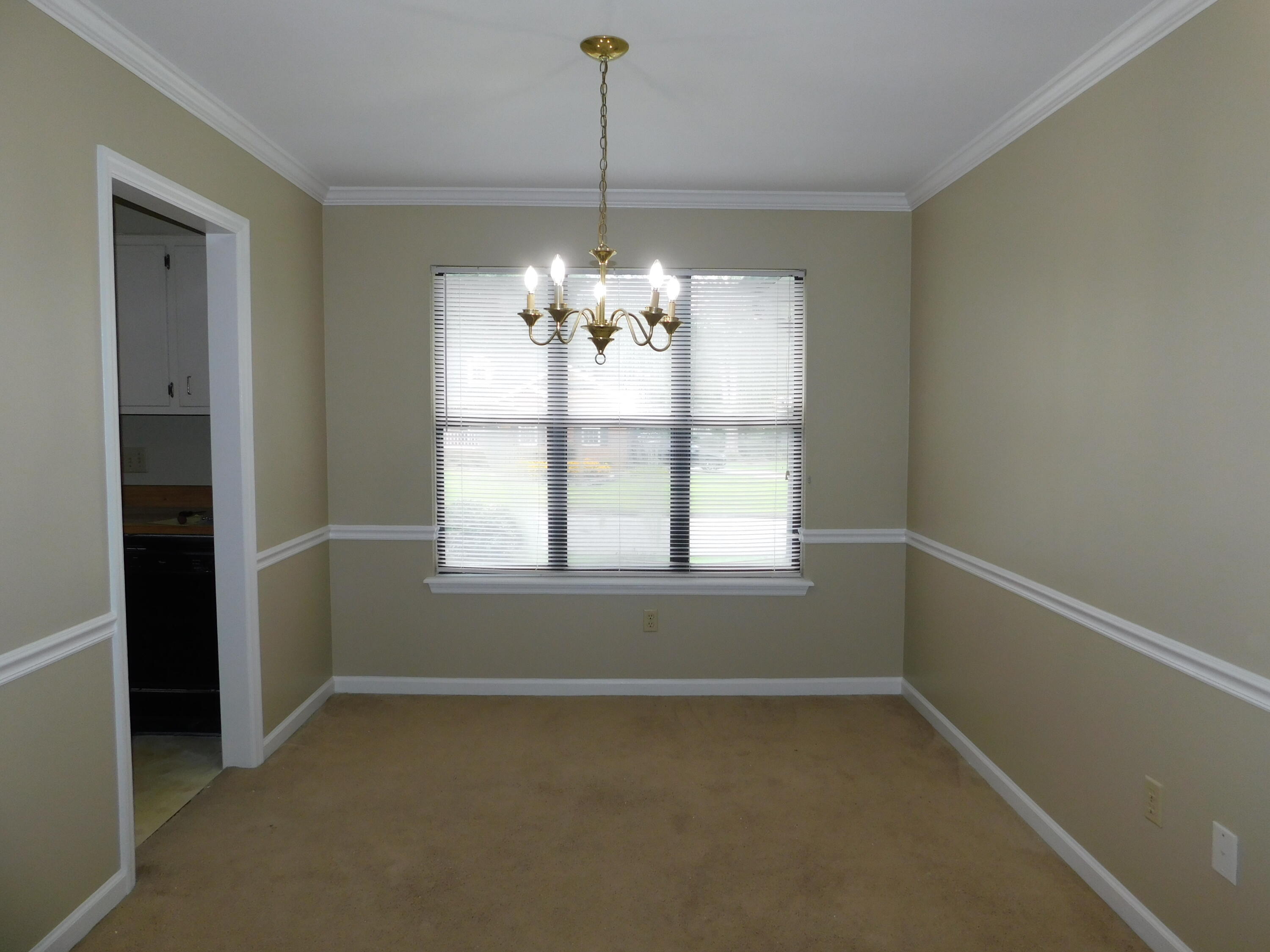 516 Cambridge Road Augusta, GA 30909 - Photo 2 of 8 DSCN0558