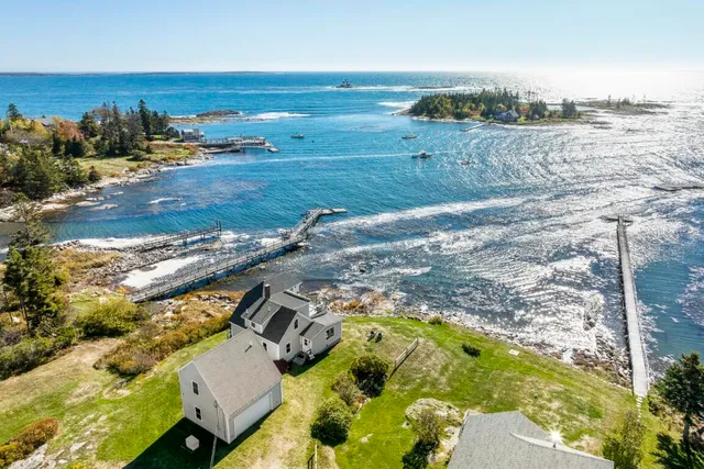 $2,250,000 | 22 Gray Road, Southport, ME 04576